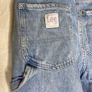 Lee denim pants in size 0. These jeans are BEAUTIFUL! 💙😍